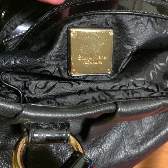 Vera Wang leather handbag - Picture 5 of 5